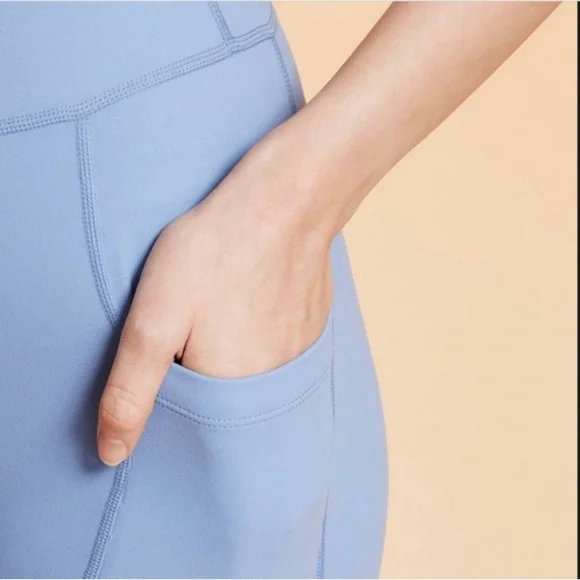 Chic Purple Jumpsuit with Spaghetti Straps - Picture 3 of 7